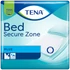 Kép 1/3 - A 30 darabos kiszerelésben kapható TENA Bed Plus 60x40 centiméter nagyságú antidecubitus betegalátét puha anyagának köszönhetően szinte észrevehetetlen.